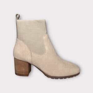 Violet & Red Beige Leather Knit Cuff Ankle Bootie Size 10